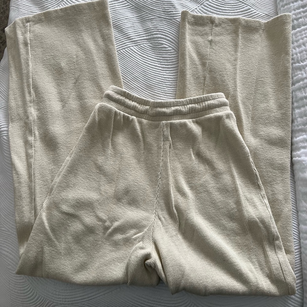 Zara Knit Wide Leg Pants - Picture 3 of 4